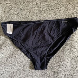 NWT Calvin Klein Bikini style panties sz 3x